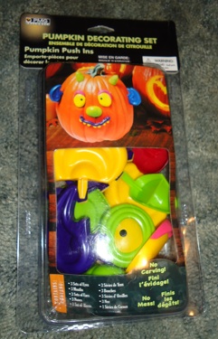 Pumpkin-Decorating-Set.jpg Pumpkin-Decorating-Set.jpg